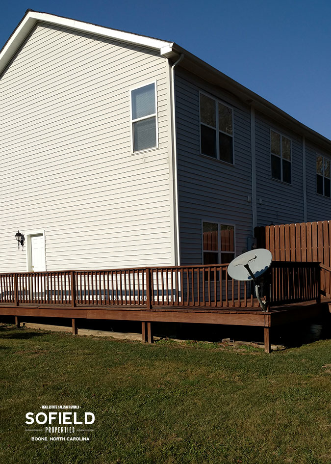 Courtney Taylor - Green Valley - Townhomes - back deck