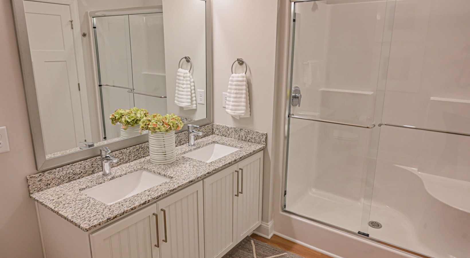 Hawthorne Multi-Family housing - bathroom